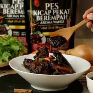 ‘WAHIDA’ Aromatic Spiced Thick Soy Sauce Paste